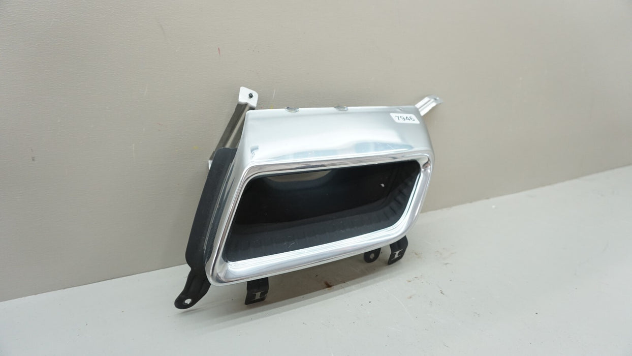 2020-2024 CADILLAC XT6 REAR LEFT DRIVER BUMPER EXHAUST BEZEL TIP OEM