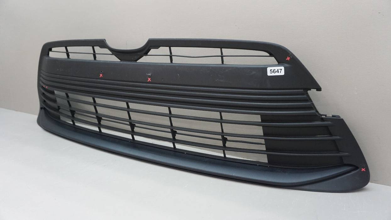 2017-2019 TOYOTA COROLLA FRONT LOWER GRILLE GRILL 53112-12680 OEM 17 18 19