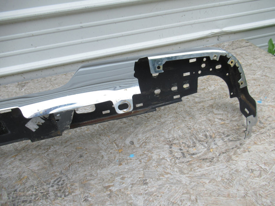 2015-2019 CHEVROLET COLORADO GMC CANYON REAR BUMPER COVER PANEL CHROME OEM