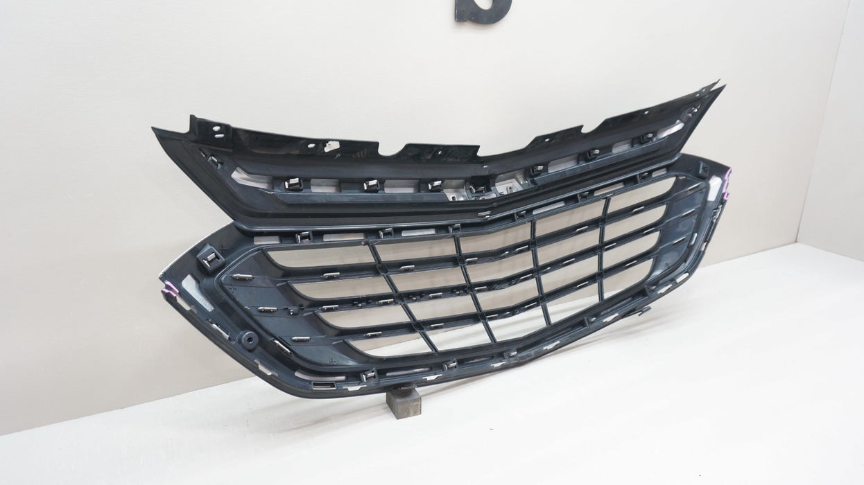 2018-2021 CHEVROLET EQUINOX FRONT BUMPER RADIATOR GRILLE OEM 94150736