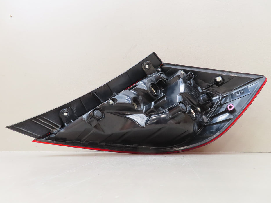 2016-2020 HONDA CIVIC SEDAN REAR LEFT DRIVER SIDE OUTER TAIL LIGHT OEM