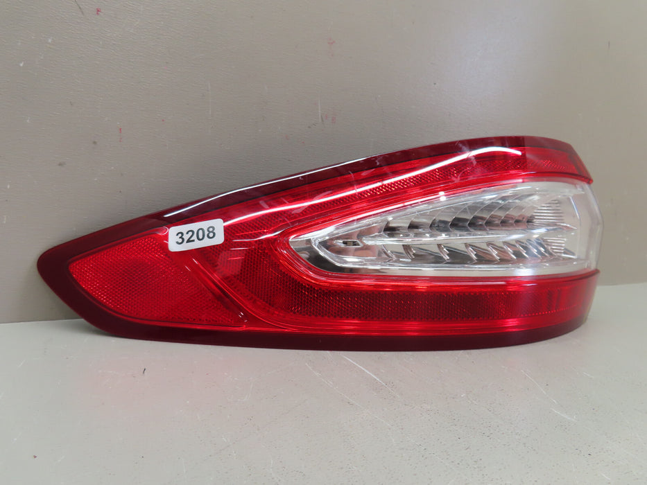 2013 2014 2015 2016 FORD FUSION REAR LEFT DRIVER SIDE TAIL LIGHT OEM