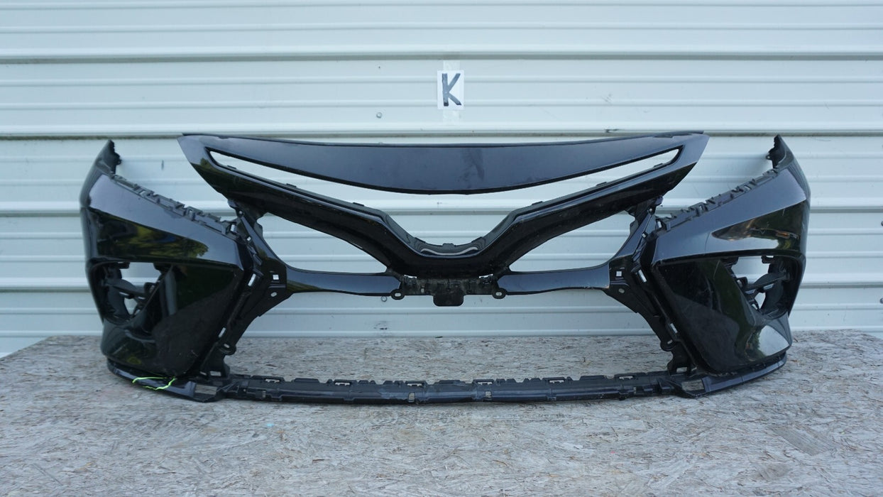 2018-2020 TOYOTA CAMRY BUMPER PANEL COVER PLASTIC FACTORY FRONT OEM 18 19 20