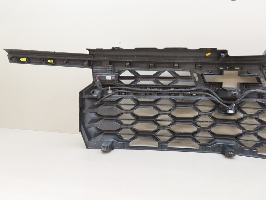 2022-2023 CHEVROLET SILVERADO 1500 ZR2 FRONT RADIATOR GRILLE GRILL W/CAMERA OEM