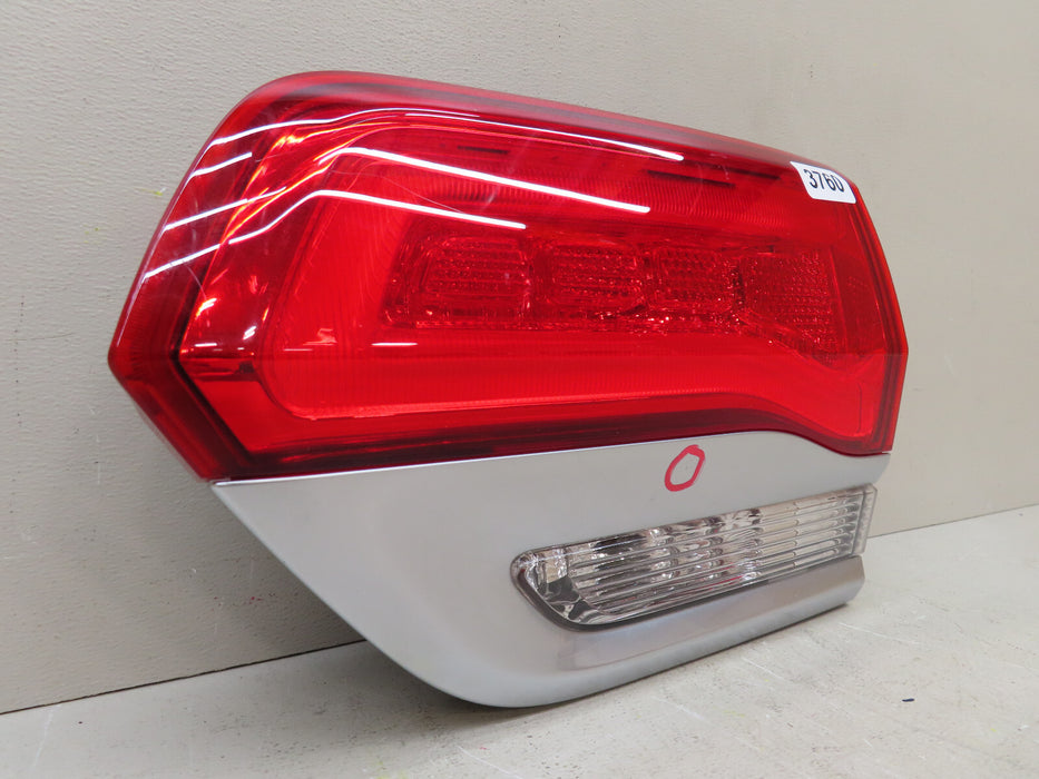 2014-2018 JEEP GRAND CHEROKEE REAR RIGHT PASSENGER INNER TAIL LIGHT OEM