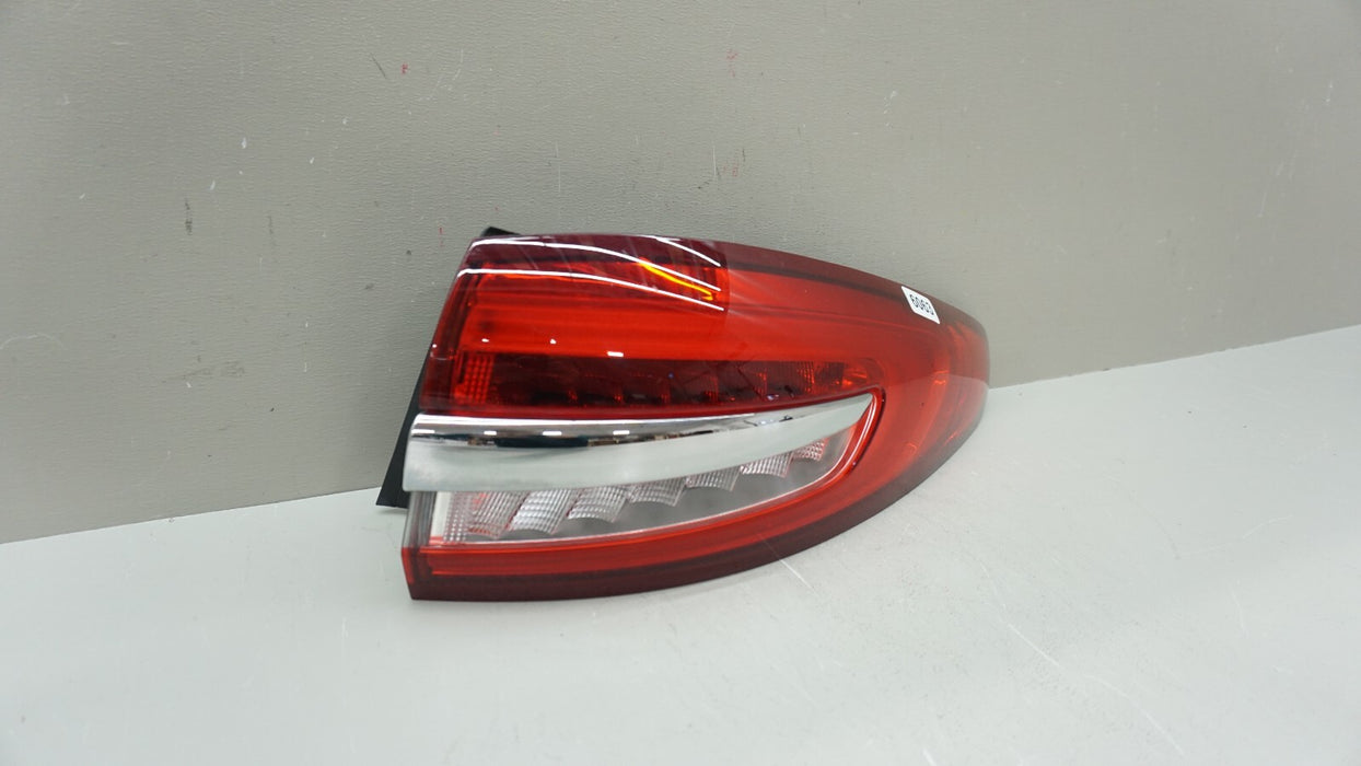 2017-2020 FORD FUSION REAR RIGHT RH PASSENGER SIDE TAIL LIGHT OEM LED