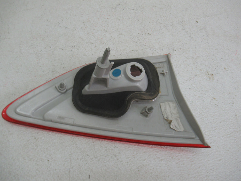 2013 2014 2015 2016 FORD ESCAPE RIGHT TRUNK LID TAILLIGHT LAMP OEM