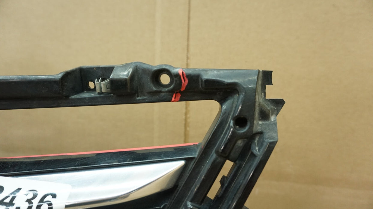 2016-2018 CADILLAC CT6 FRONT UPPER GRILLE GRILL OEM 8679040 16 17 18