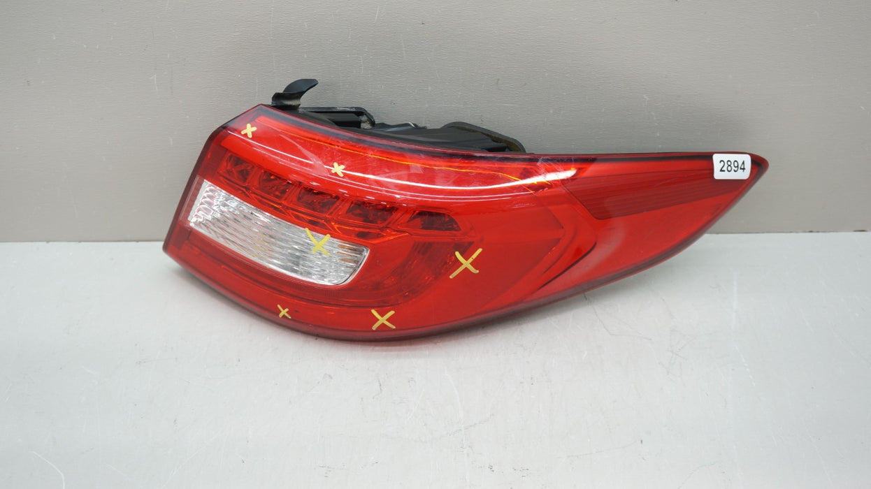 2015-2017 HYUNDAI SONATA REAR LEFT DRIVER SIDE OUTER TAIL LIGHT OEM 92402-C2100