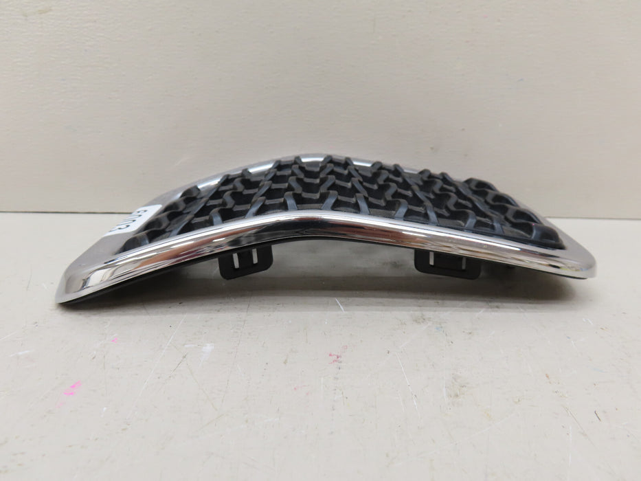 2019-2020 Jeep Cherokee Front HOOD Grille Insert #3 OEM 68323777AB-3