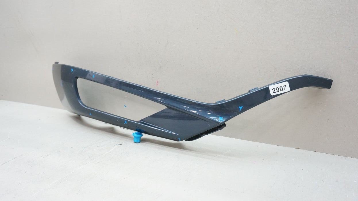 2016-2019 VOLVO XC90 FRONT RIGHT SIDE FOG LIGHT TRIM BEZEL OEM 31383801