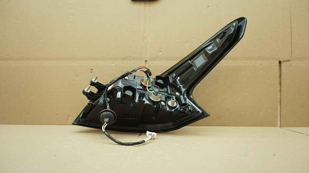 2019-2022 NISSAN ALTIMA REAR LEFT DRIVER SIDE TAIL LIGHT HALOGEN OEM 19 20 21 22