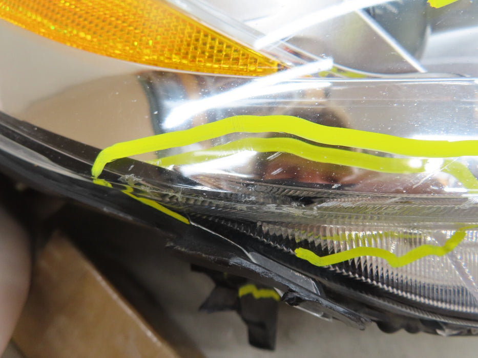 2017 2018 2019 FORD ESCAPE FRONT RIGHT PASSENGER HEADLIGHT HALOGEN OEM