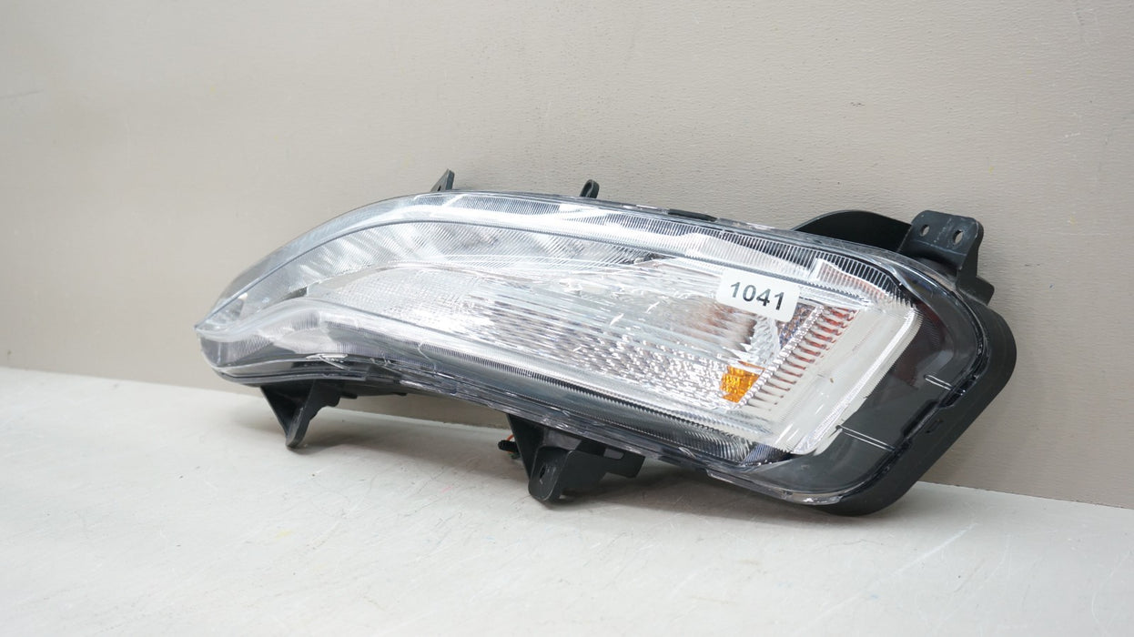 2019-2025 CHEVROLET MALIBU FRONT LEFT DAYTIME RUNNING FOG LIGHT OEM 84843549