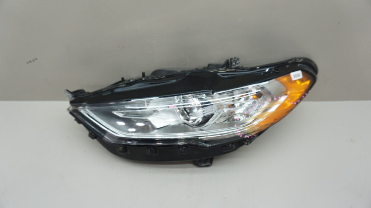 2017-2020 FORD FUSION FRONT LEFT SIDE HEADLIGHT LAMP HALOGEN OEM HS73-13W030-AK