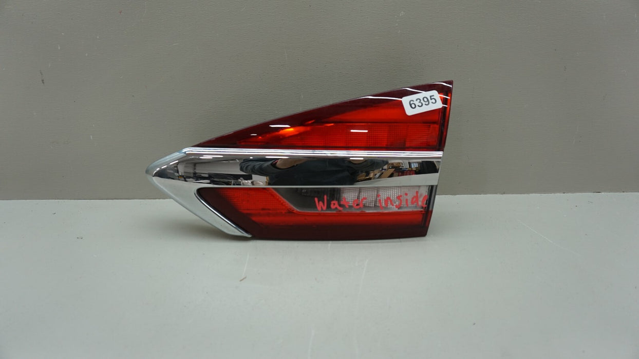 2017-2019 FORD FUSION REAR RH RIGHT PASSENGER SIDE INNER TAIL LIGHT OEM