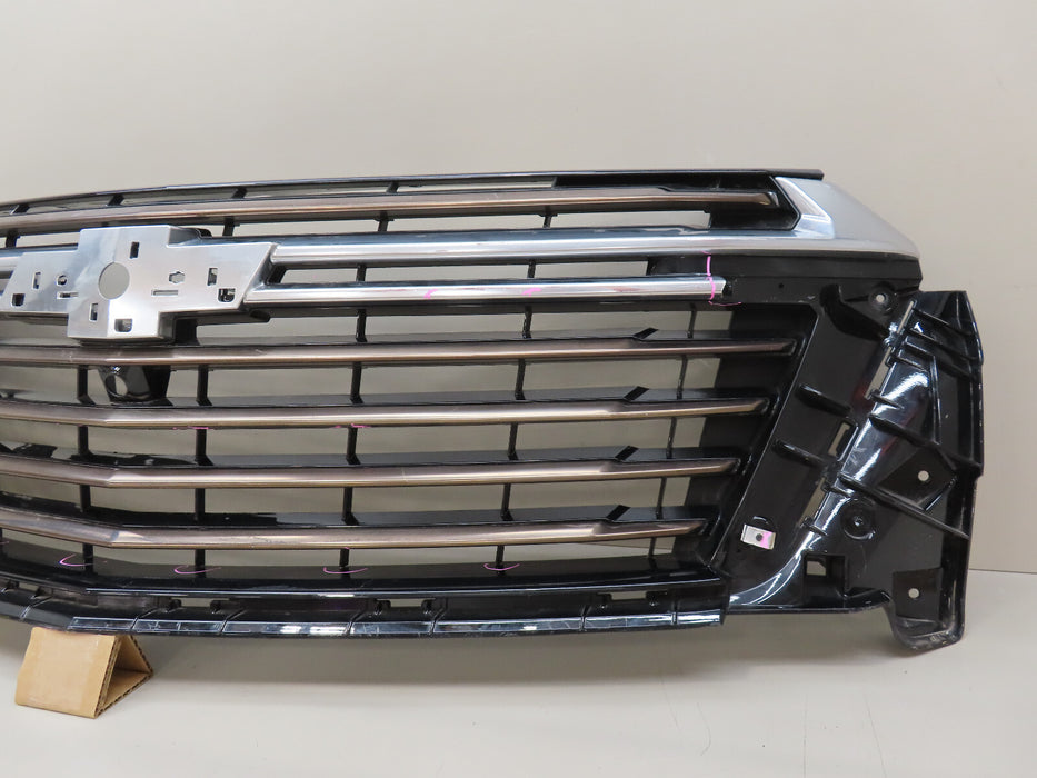 2022 2023 CHEVROLET TRAVERSE FRONT RADIATOR GRILL GRILLE OEM