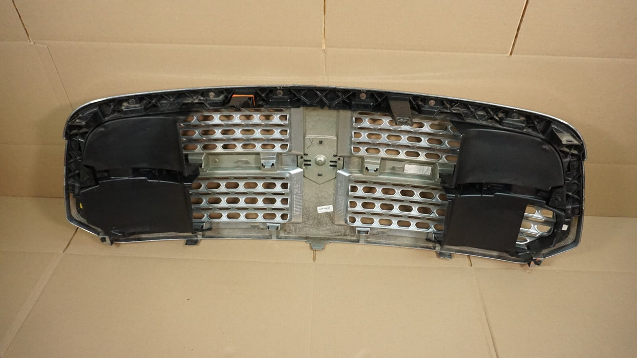 2013-2018 DODGE RAM 1500 FRONT GRILLE CHROME 13DSAC0020 OEM 13 14 15 16 17 18