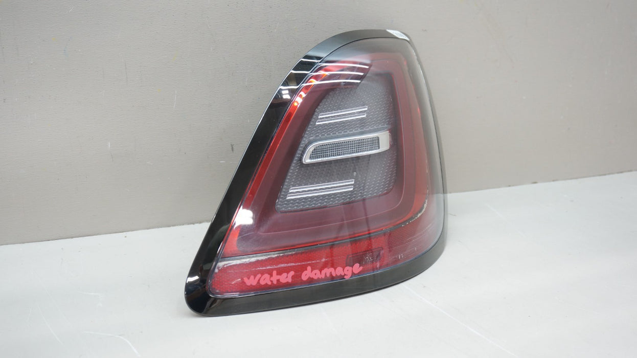 2021-2023 ROLLS ROYCE GHOST REAR RIGHT PASSENGER SIDE TAIL LIGHT OEM