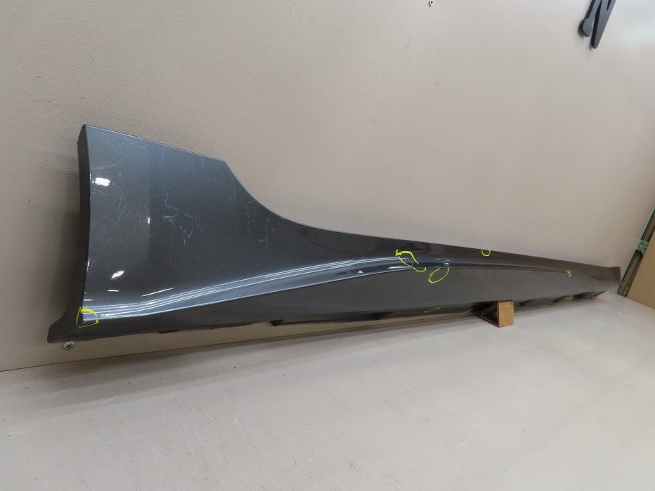 2018 - 2020 AUDI A5 SPORTBACK RIGHT SIDE SKIRT ROCKER PANEL MOLDING OEM 8w885386
