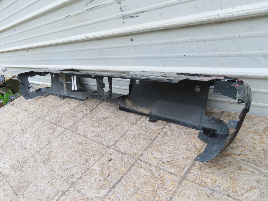 2014-2019 CHEVROLET/GMC SILVERADO/SIERRA 2500,3500 REAR SHELL BUMPER COVER OEM
