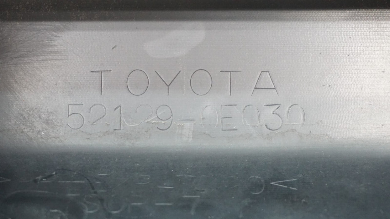 2017-2019 TOYOTA HIGHLANDER FRONT LOWER BUMPER COVER VALANCE OEM 52129-0E030