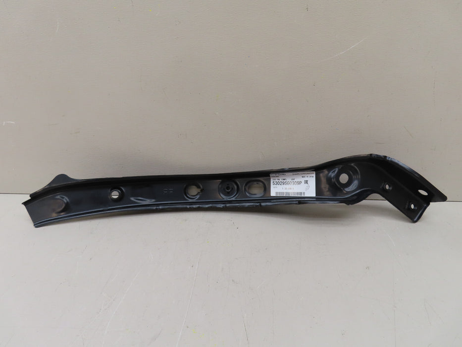 2014-2018 SUBARU FORESTER FRONT RIGHT UPPER RADIATOR SUPPORT BRACKET OEM