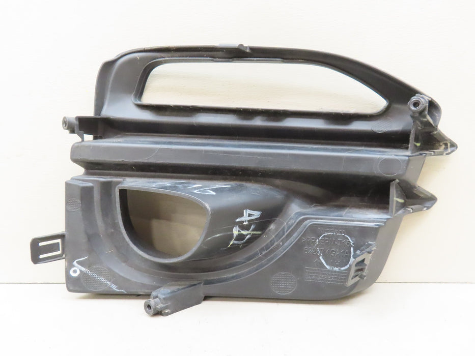 2014-2017 INFINITI Q50 FRONT LEFT DRIVER SIDE FOG LIGHT BEZEL OEM