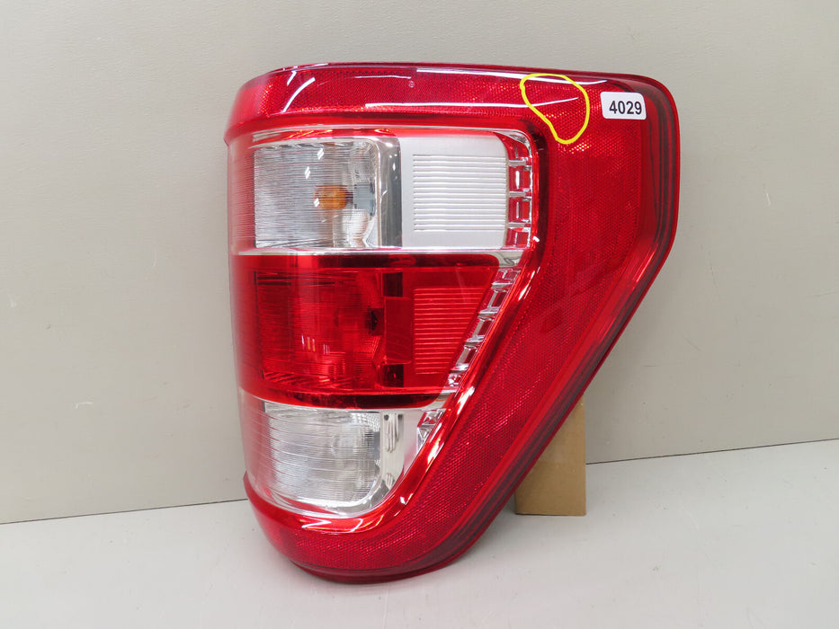 2021 2022 2023 FORD F150 F-150 REAR RIGHT PASSENGER TAIL LIGHT HALOGEN OEM