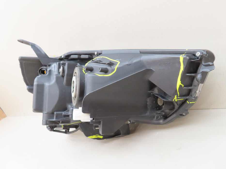2014-2020 TOYOTA 4RUNNER LEFT DRIVER SIDE HEADLIGHT HALOGEN OEM