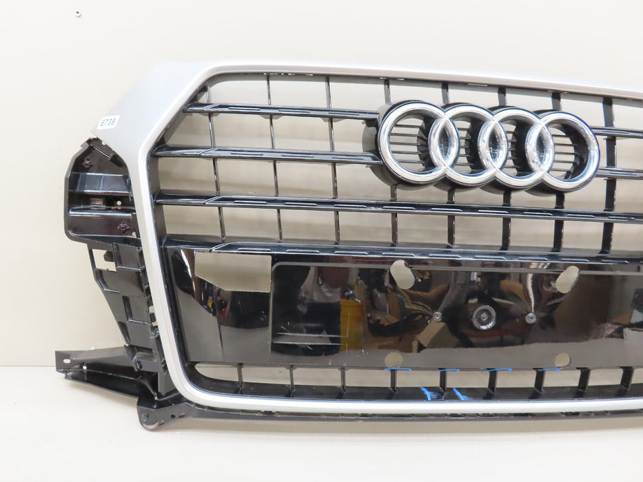 2016-2018 AUDI Q3 FRONT MAIN GRILLE OEM 8U0.853.653