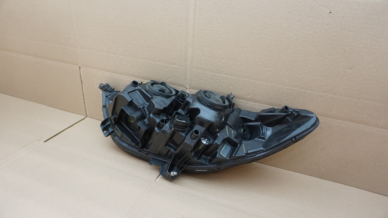 2017-2020 FORD FUSION FRONT RIGHT PASSENGER SIDE HEADLIGHT HALOGEN OEM