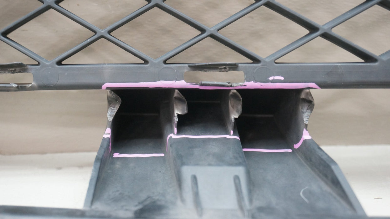 2013-2017 MERCEDES-BENZ SL550 R231 FRONT LOWER BUMPER GRILLE OEM A2318851123