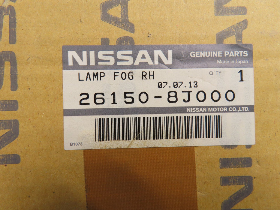 2003-2005 INFINITI FX35 FX45 FRONT RIGHT PASSENGER FOG LIGHT OEM 26150-8J000