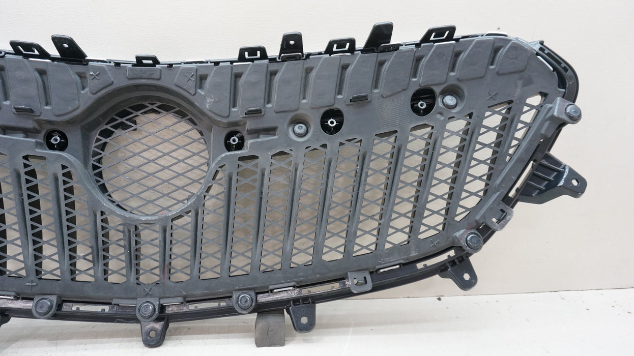 2017-2022 BUICK ENCORE FRONT UPPER RADIATOR GRILLE 42353747 OEM