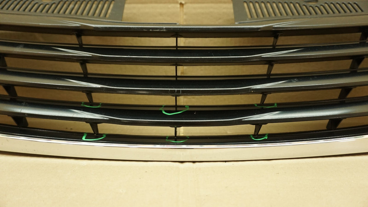 2011-2017 TOYOTA SIENNA FRONT UPPER RADIATOR GRILLE OEM 11 12 13 14 15 16 17