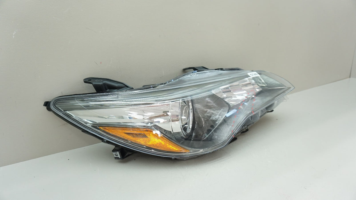 2015-2017 TOYOTA CAMRY FRONT RIGHT PASSENGER SIDE HEADLIGHT OEM 14 16 17