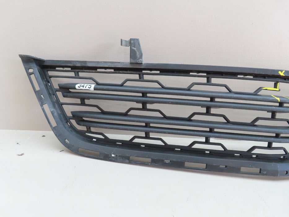 2013-2017 CHEVROLET TRAVERSE SUV FRONT LOWER BUMPER GRILLE GRILL OEM 20983791
