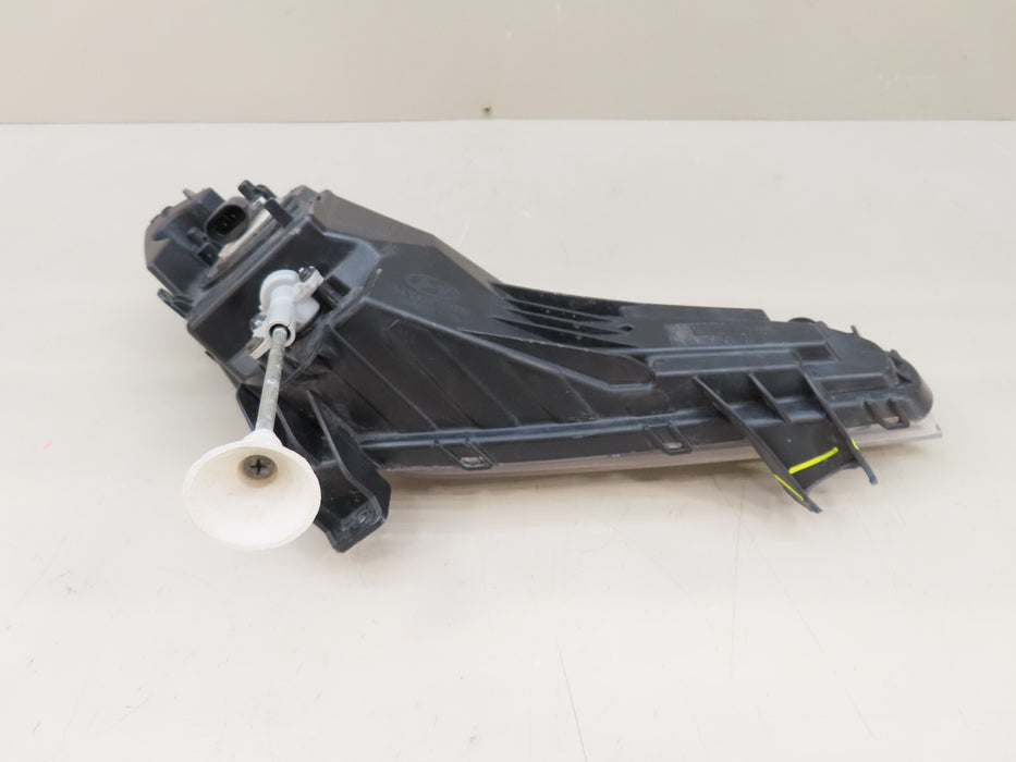 2014-2016 HYUNDAI ELANTRA FRONT LEFT DRIVER SIDE FOG LIGHT OEM 92201-3X