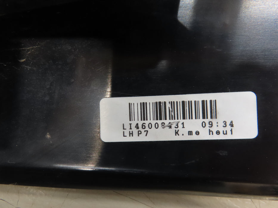 2017-2020 NISSAN ROGUE REAR LEFT DRIVER SIDE OUTER TAIL LIGHT OEM