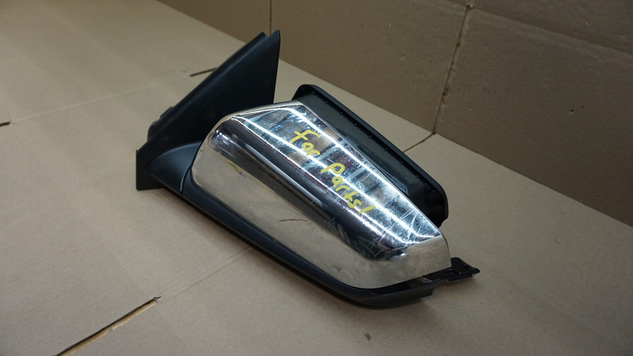 2018-2020 CHEVROLET EQUINOX LEFT DRIVERS SIDE MIRROR FOR PARTS ONLY OEM 84404673