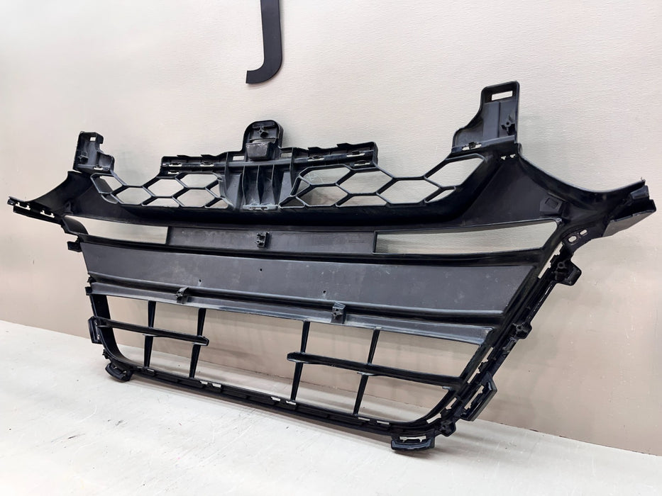 2018-2020 HONDA ACCORD LOWER FRONT GRILLE GRILL 71111-TVA-A5 OEM