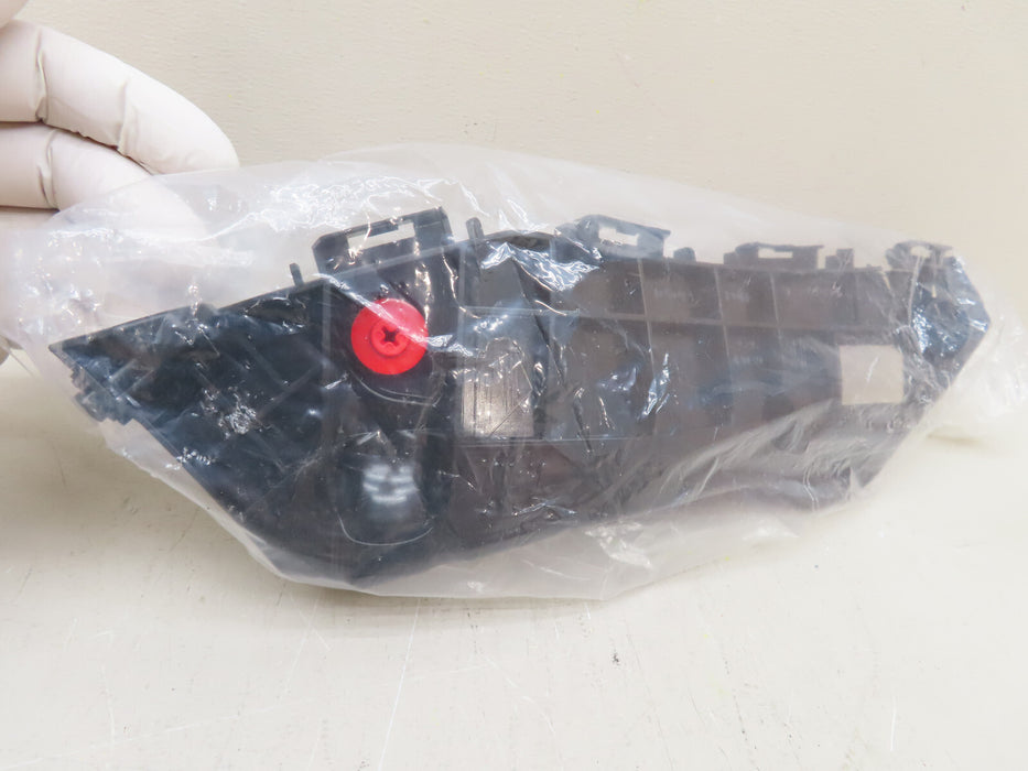 2013-2015 TOYOTA RAV4 FRONT RIGHT PASSENGER SIDE RETAINER BRACKET BUMPER OEM