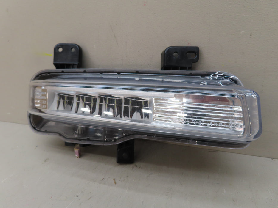 2020 2021 2022 FORD EXPLORER FRONT RIGHT PASSENGER FOG LIGHT LED OEM