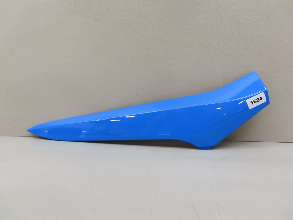 2023-2025 CHEVROLET CORVETTE Z06 RIGHT INNER BRACKET SCOOP RAPID OEM 85648660