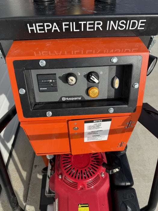 2022 Husqvarna T4000P Dust Soff Cut Extractor Collector Vacuum  GXV390 Honda