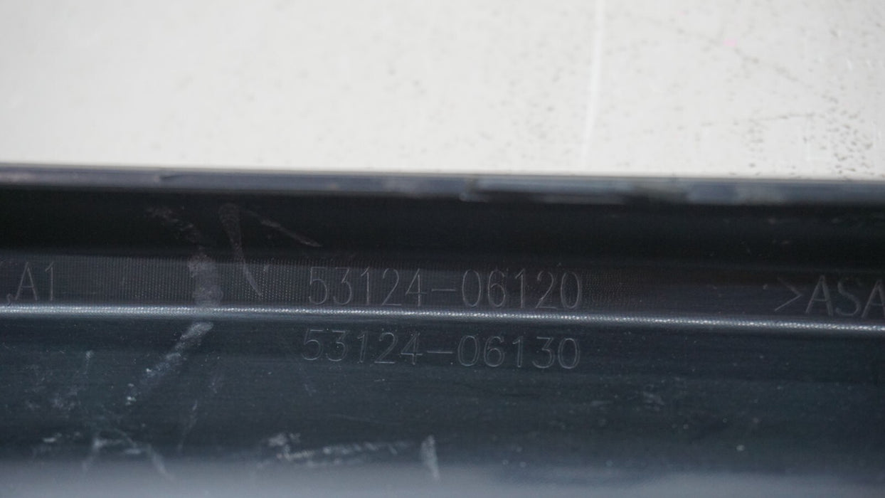 2018-2020 TOYOTA CAMRY FRONT LEFT DRIVERS SIDE BUMPER TRIM 53124-06120 OEM 19