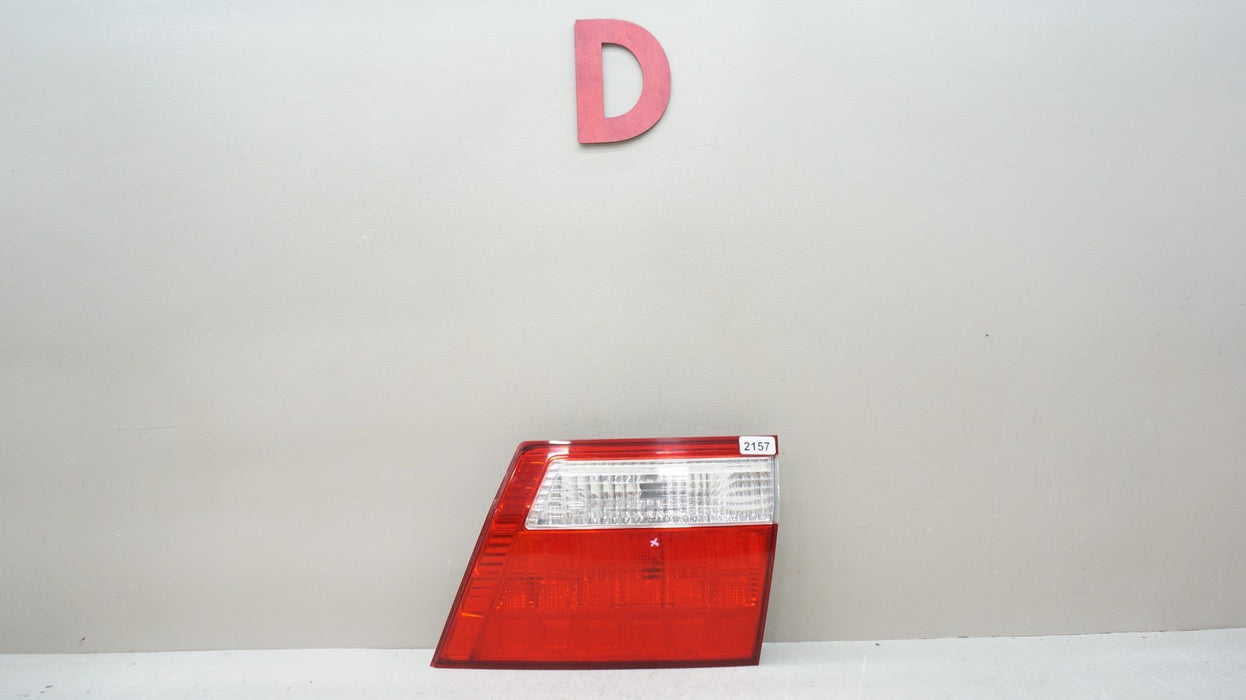 2005-2007 HONDA ODYSSEY REAR RIGHT PASSENGER SIDE INNER TAIL LIGHT OEM