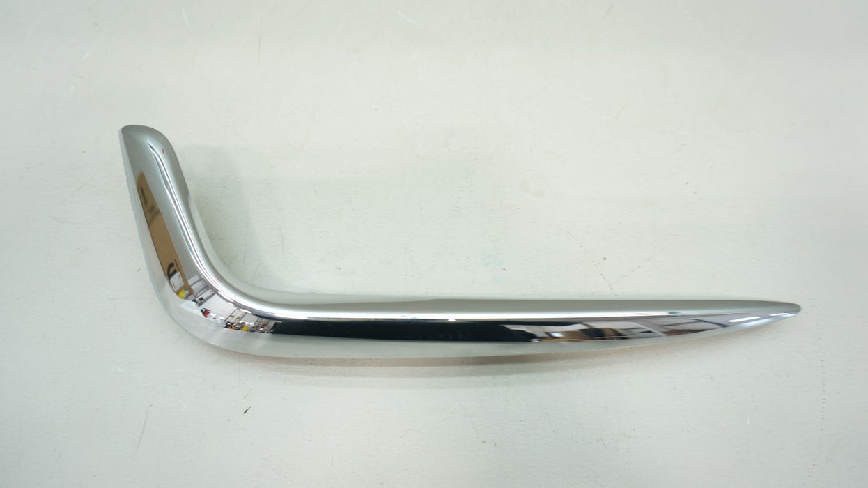 2021-2026 CHRYSLER PACIFICA FRONT LEFT FOG LAMP APPLIQUE TRIM OEM 6WF75SZ0AA