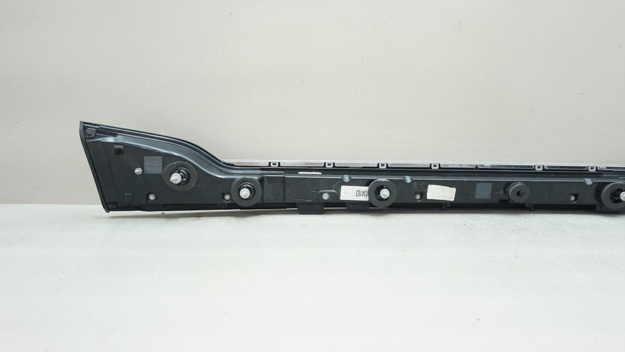 2019-2023 LINCOLN NAUTILIUS REAR CENTER TAIL LIGHT LAMP OEM KA1B13A565A